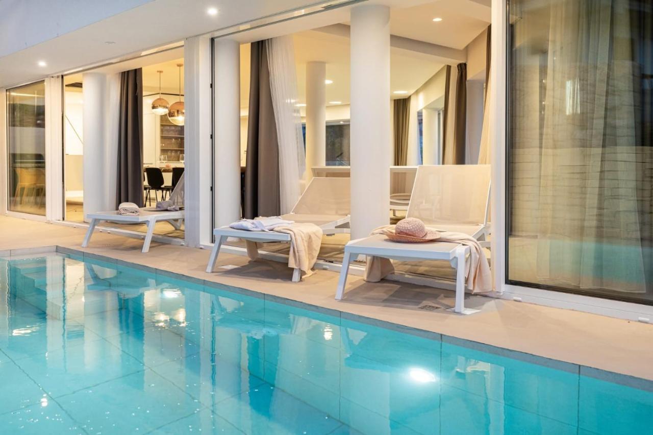 Luxe 2 Pools, Sauna Villa Vrboska