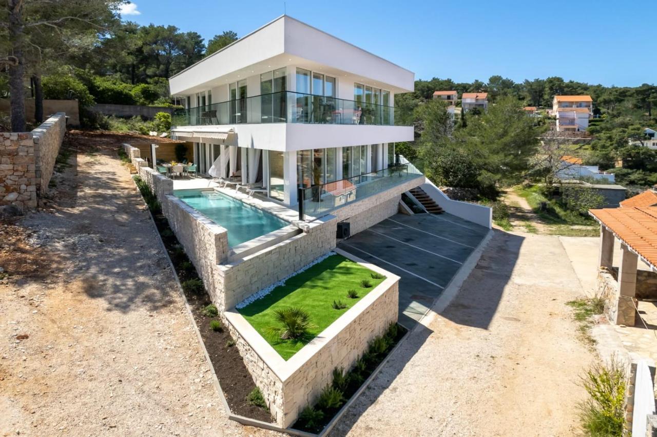 Luxe 2 Pools, Sauna * Vrboska